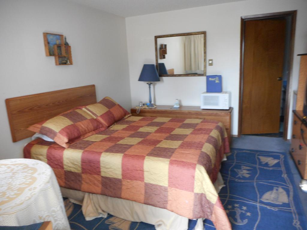 Westwynd Motel Purdy Habitación foto